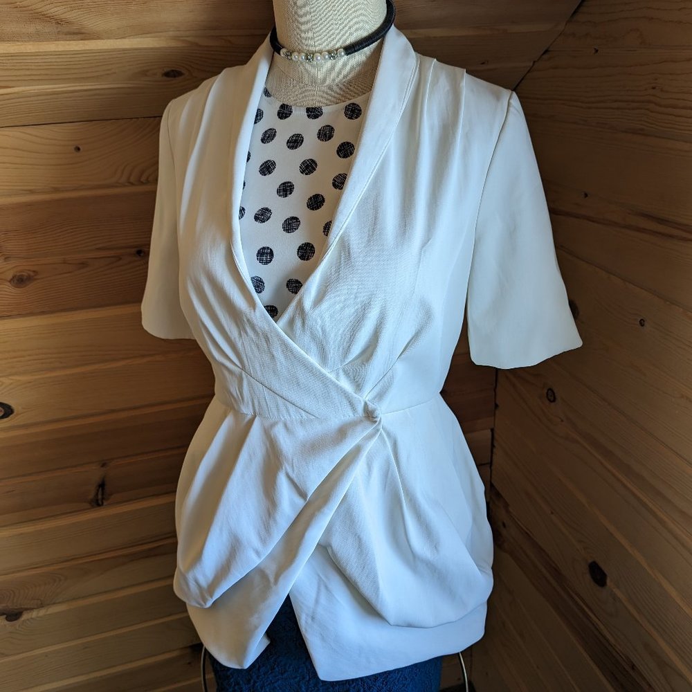 Alice + Olivia White Short Sleeve Peplum Wrap Blazer - Picture 1 of 16